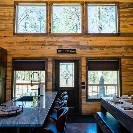 The Big Tex Luxury Cabin Is Epic 브로큰보우 외부 사진