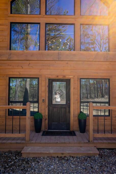 The Big Tex Luxury Cabin Is Epic 브로큰보우 외부 사진