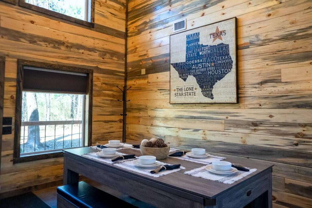 The Big Tex Luxury Cabin Is Epic 브로큰보우 외부 사진