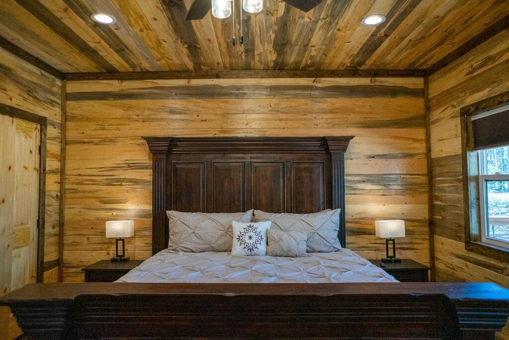 The Big Tex Luxury Cabin Is Epic 브로큰보우 외부 사진