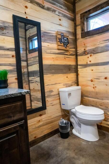 The Big Tex Luxury Cabin Is Epic 브로큰보우 외부 사진